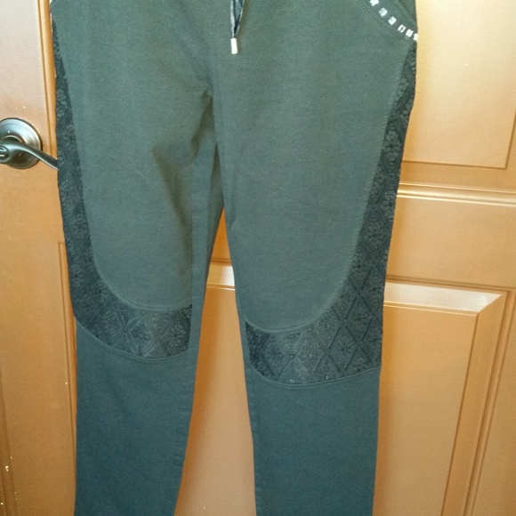 NEW RUNWAY INSPIRED TRACK SUIT,CLEARANCE PRICE! - Picture 3 of 6